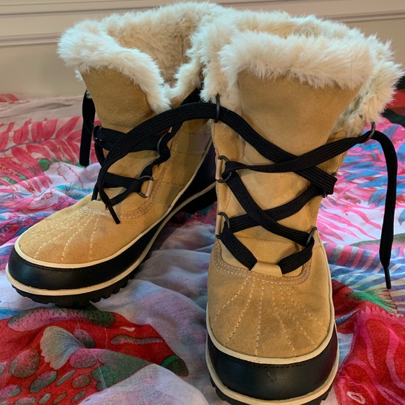 Sorel Shoes - Sorel boots